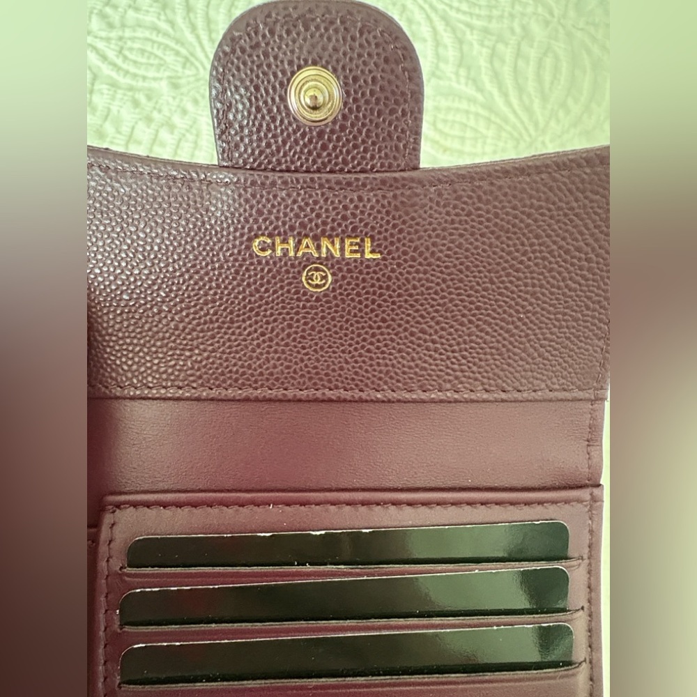 Chanel Plum Quilted Wallet - Picture 3 of 8